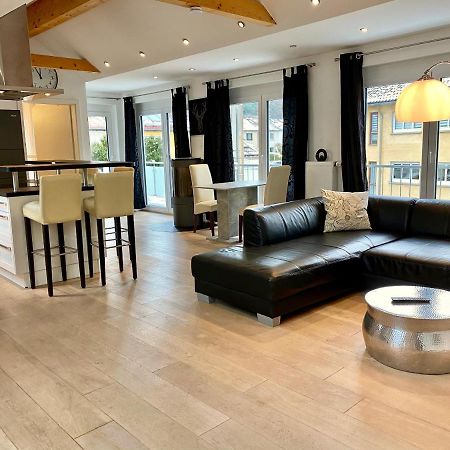 Luxurioeses Studio Im Zentrum, Balkon, Kamin, Klima Apartment ราเวนส์บวร์ก ภายนอก รูปภาพ